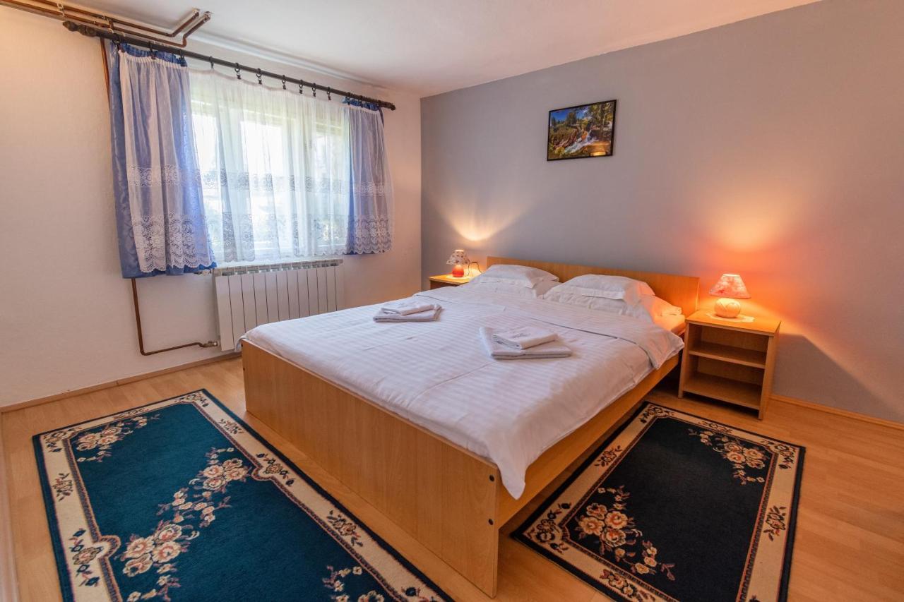 Apartments With A Parking Space Slunj, Plitvice - 18152 外观 照片